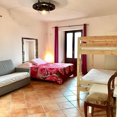 Madonna Dei Ceppi Farm stay *